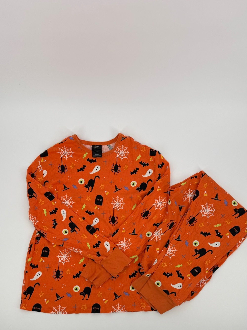 Men's Halloween Orange Pajama Set with Spooky Print
